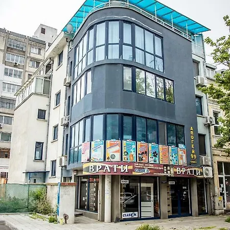 Spacious & Sunny Maisonette With Terrace Near Centre By Flаt Manаger