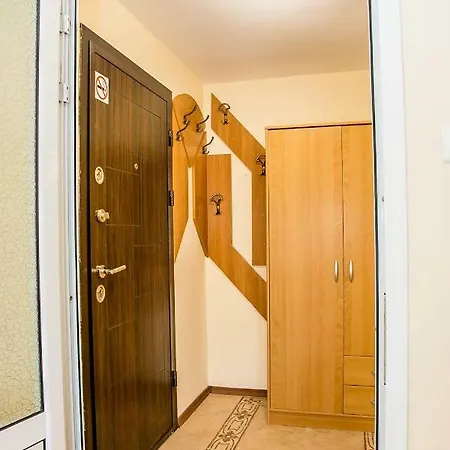 Spacious & Sunny Maisonette With Terrace Near Centre By Flаt Manаger Daire Burgaz